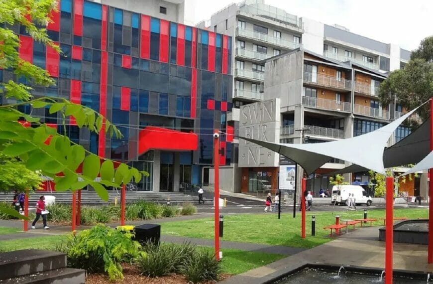 Swinburne International Excellence Scholarships