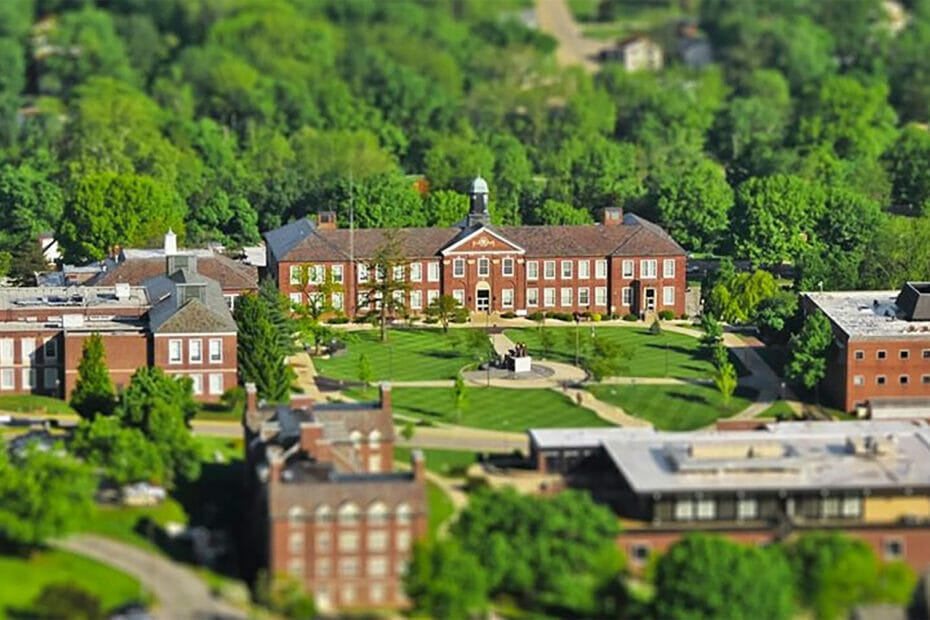 Lincoln University Master Merit scholarships