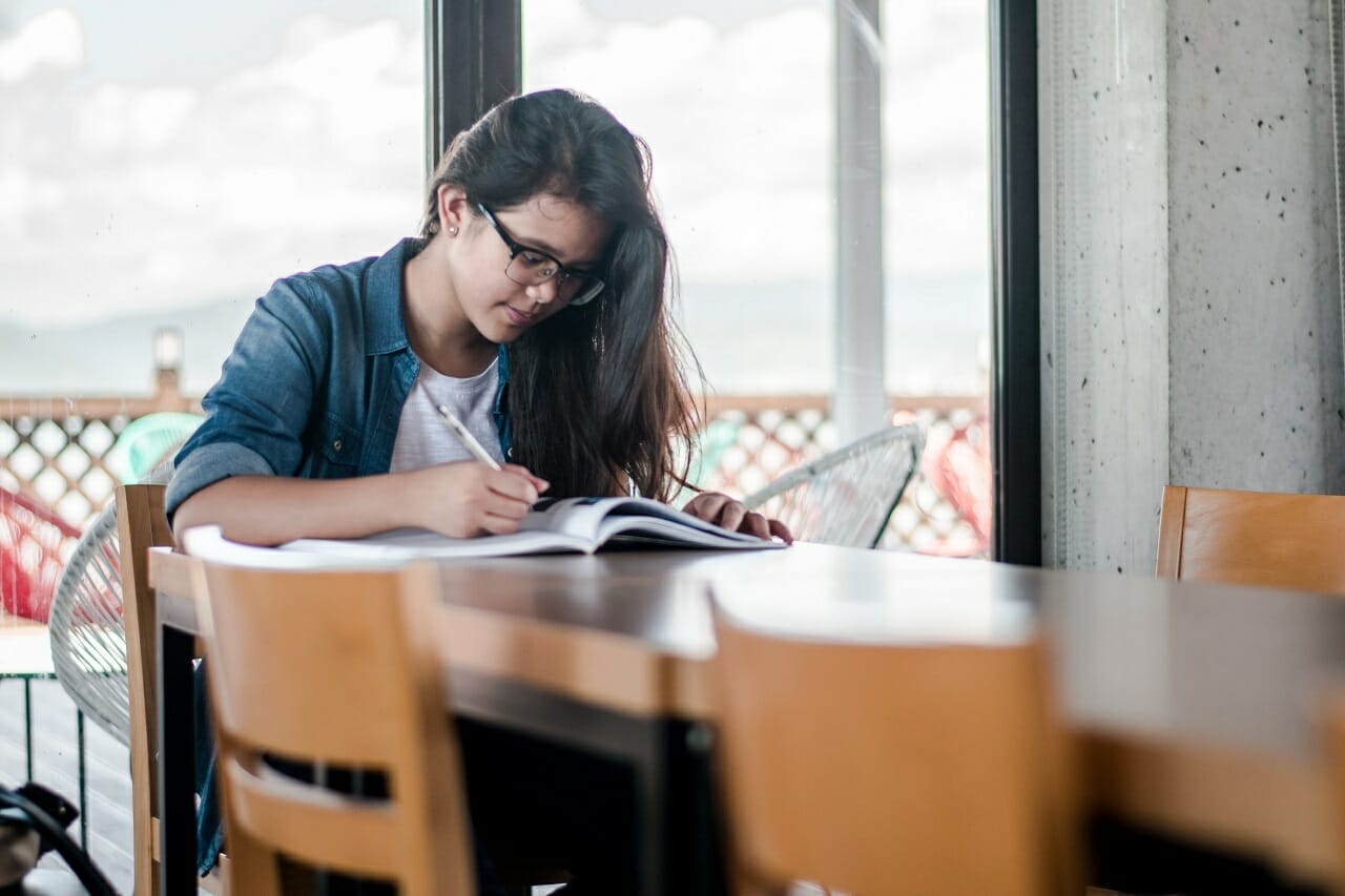 ARES Master's scholarships to study in Belgium