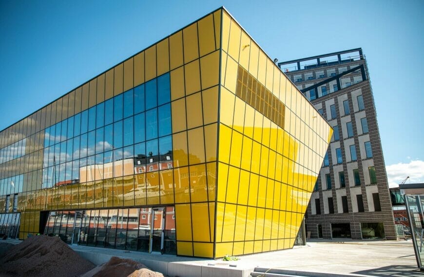 Linnaeus University student scholarships