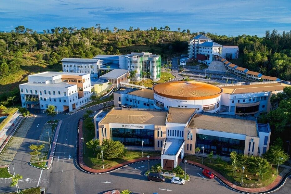 University of Brunei Darussalam Master's and PhD scholarship