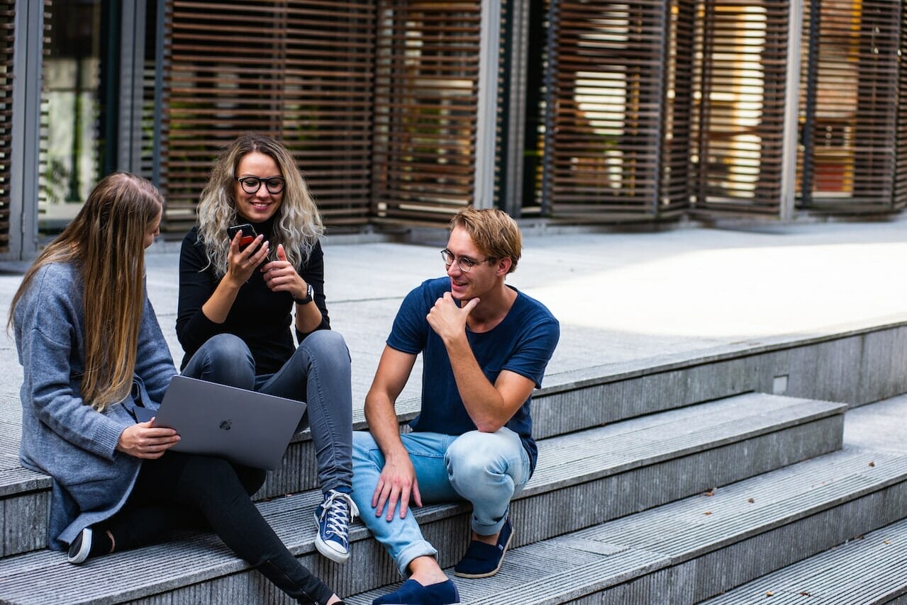 CDU Vice-Chancellor’s International High Achievers Scholarships