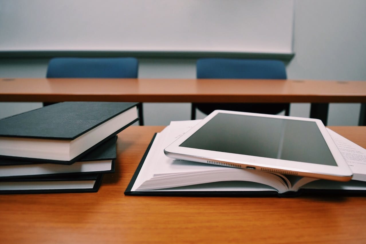 Gen and Kelly Tanabe scholarship