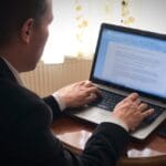 scholarship essay prompts